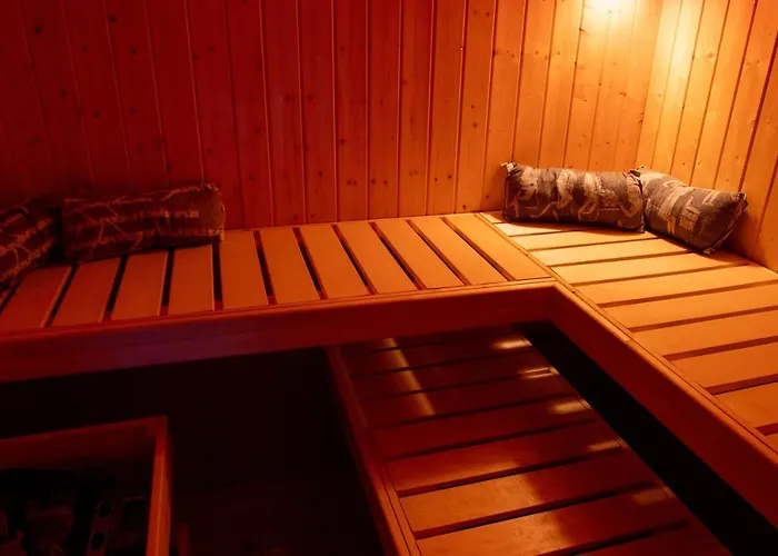 Pod Vojtechem - Soukromy Wellness بيت للعطل *